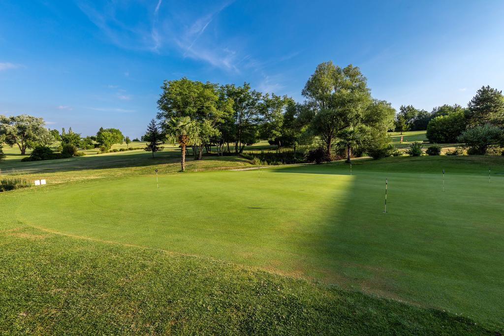 Vacanceole - Le Domaine Du Golf D'Albret Barbaste Kültér fotó