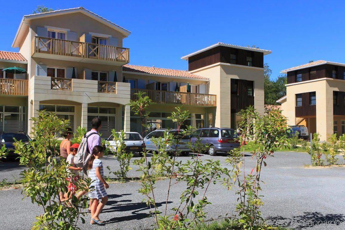 Vacanceole - Le Domaine Du Golf D'Albret Barbaste Kültér fotó