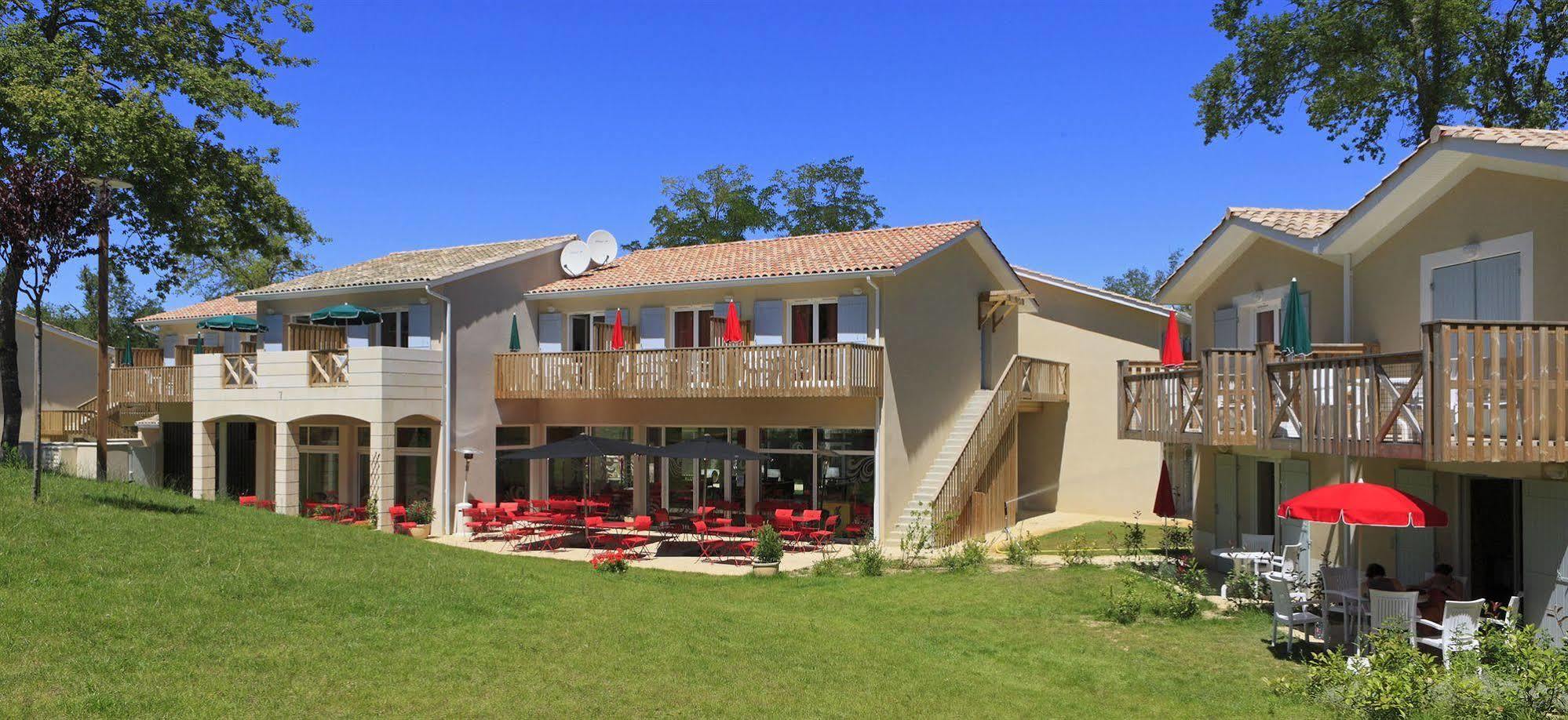 Vacanceole - Le Domaine Du Golf D'Albret Barbaste Kültér fotó